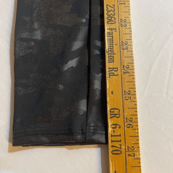 SPANX Leggings Small Black Grey Camo High Waist Activewear Athleisure 20185R - Picture 10 of 10
